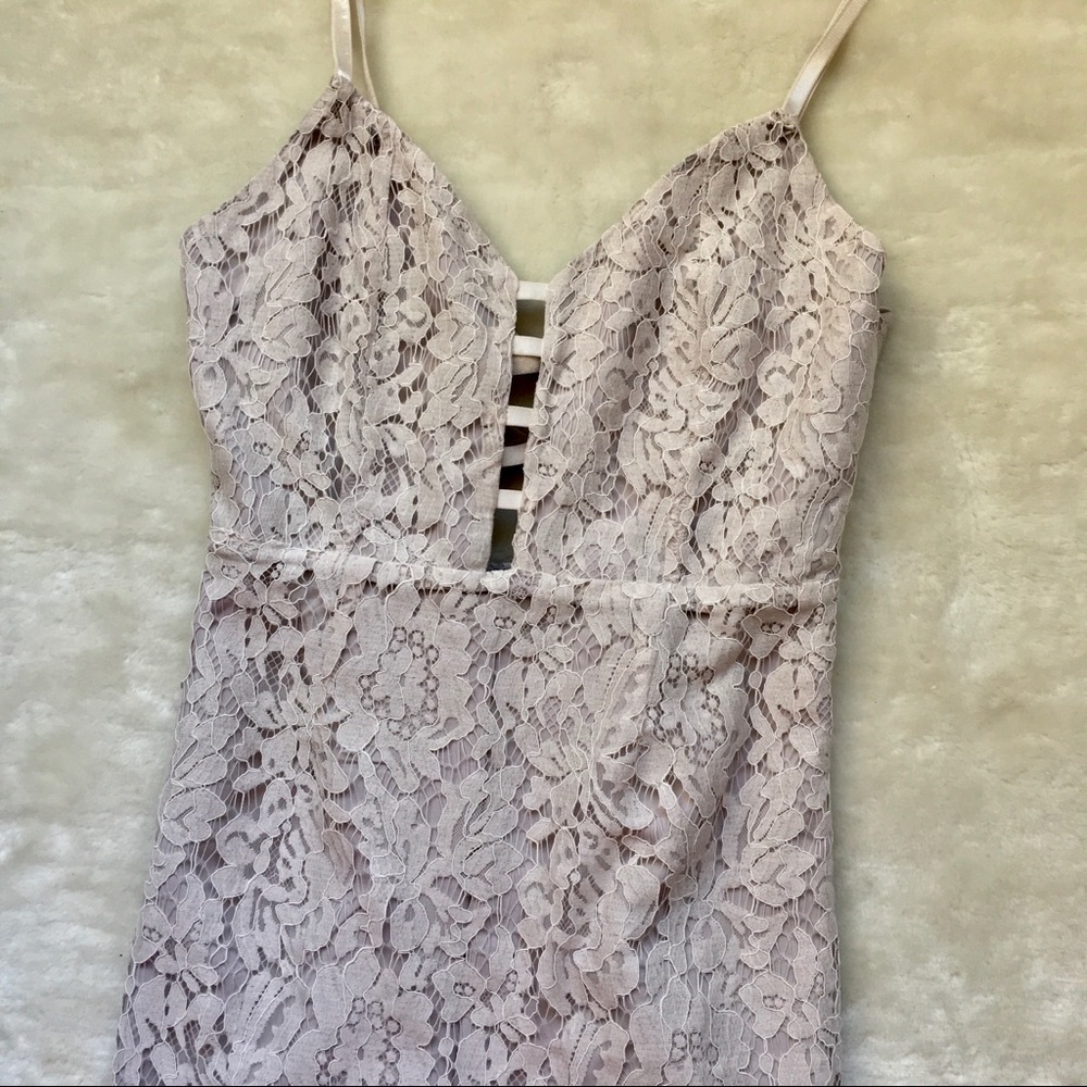 NWT Lace Romper Dress - Picture 3 of 7